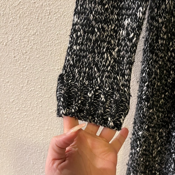 H&M Divided Black And White Waterfall Cardigan Size Medium - Picture 5 of 10